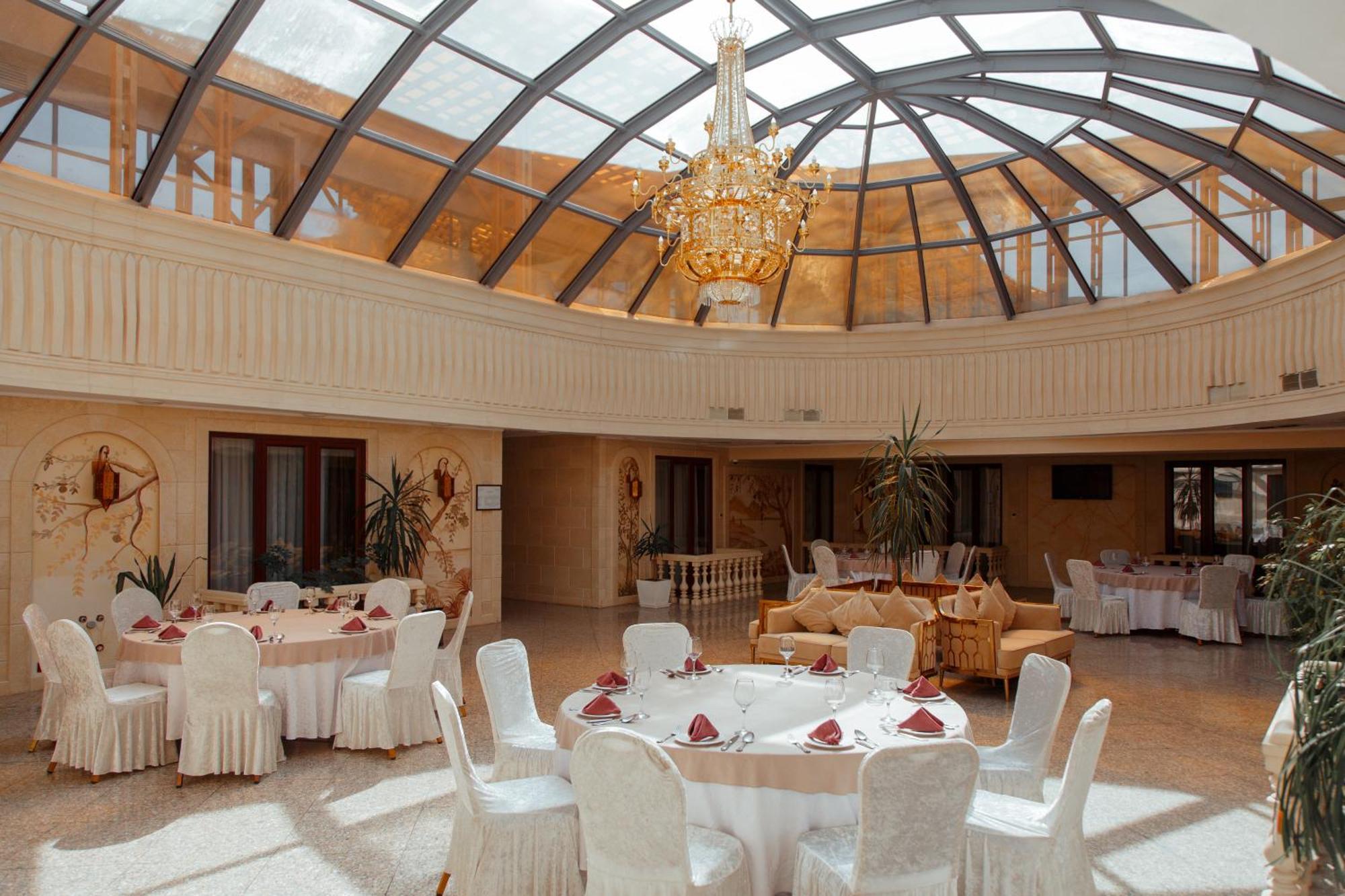 Jannat Resort Oš Exteriér fotografie