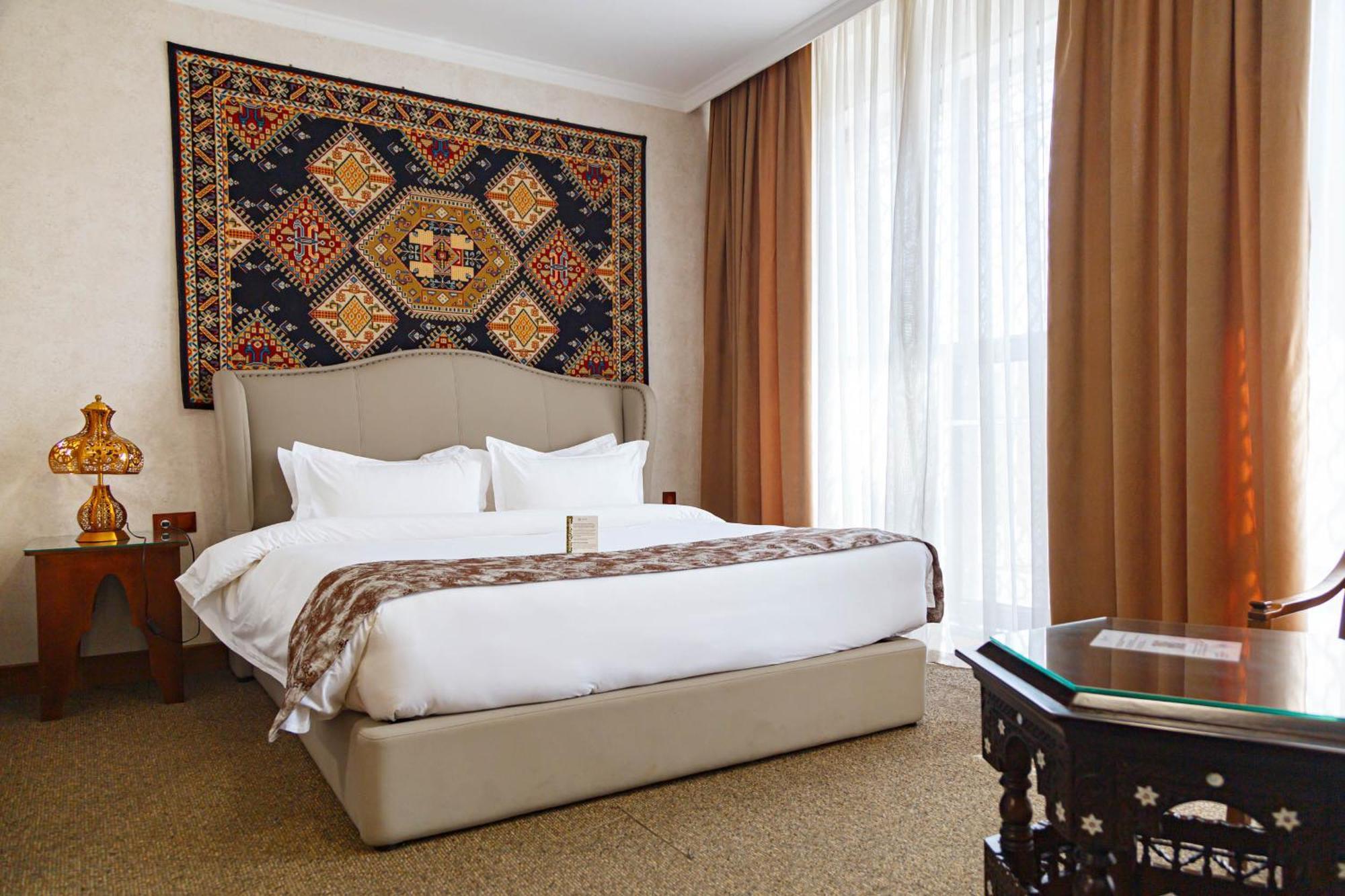 Jannat Resort Oš Pokoj fotografie